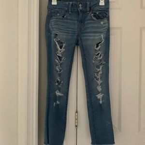 American Eagle Artist Crop Size: 2 Regular